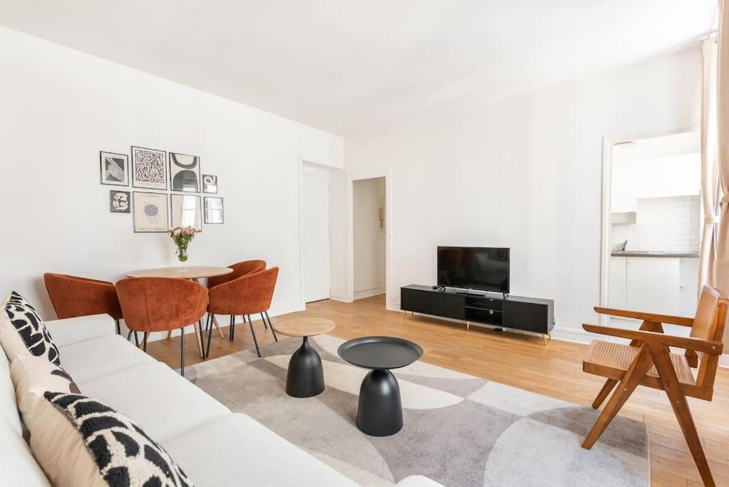 Appartement 2 Pieces #Toureiffel #Invalides Paris Exteriör bild