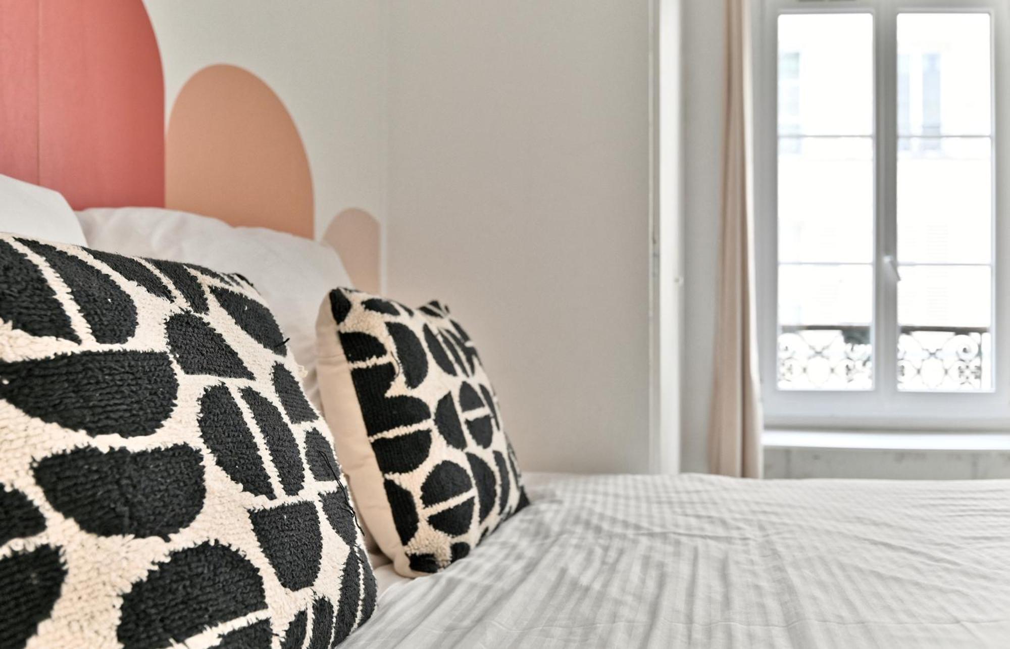 Appartement 2 Pieces #Toureiffel #Invalides Paris Exteriör bild